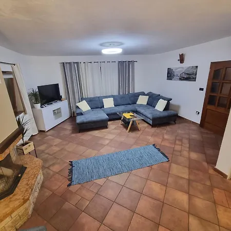 Haus Natura Apartman *
