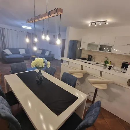 Haus Natura Apartman Jurdani