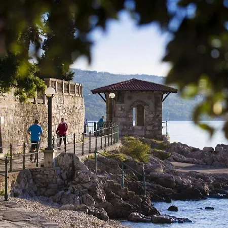 Haus Natura דירה